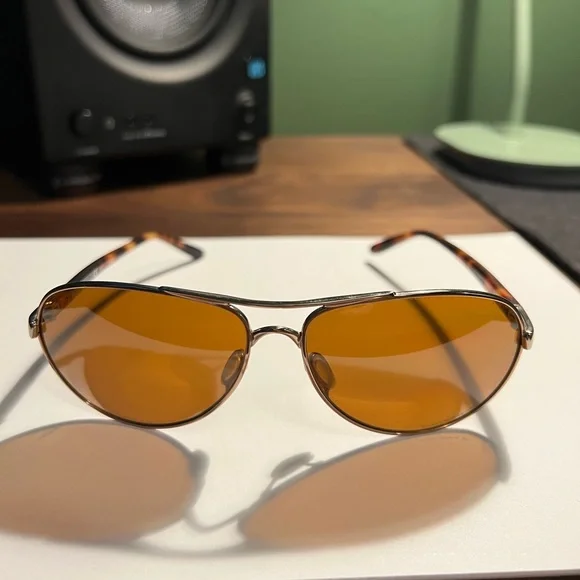 Oakley FEEDBACK Aviator Sunglasses with Case - Picture 2 of 8